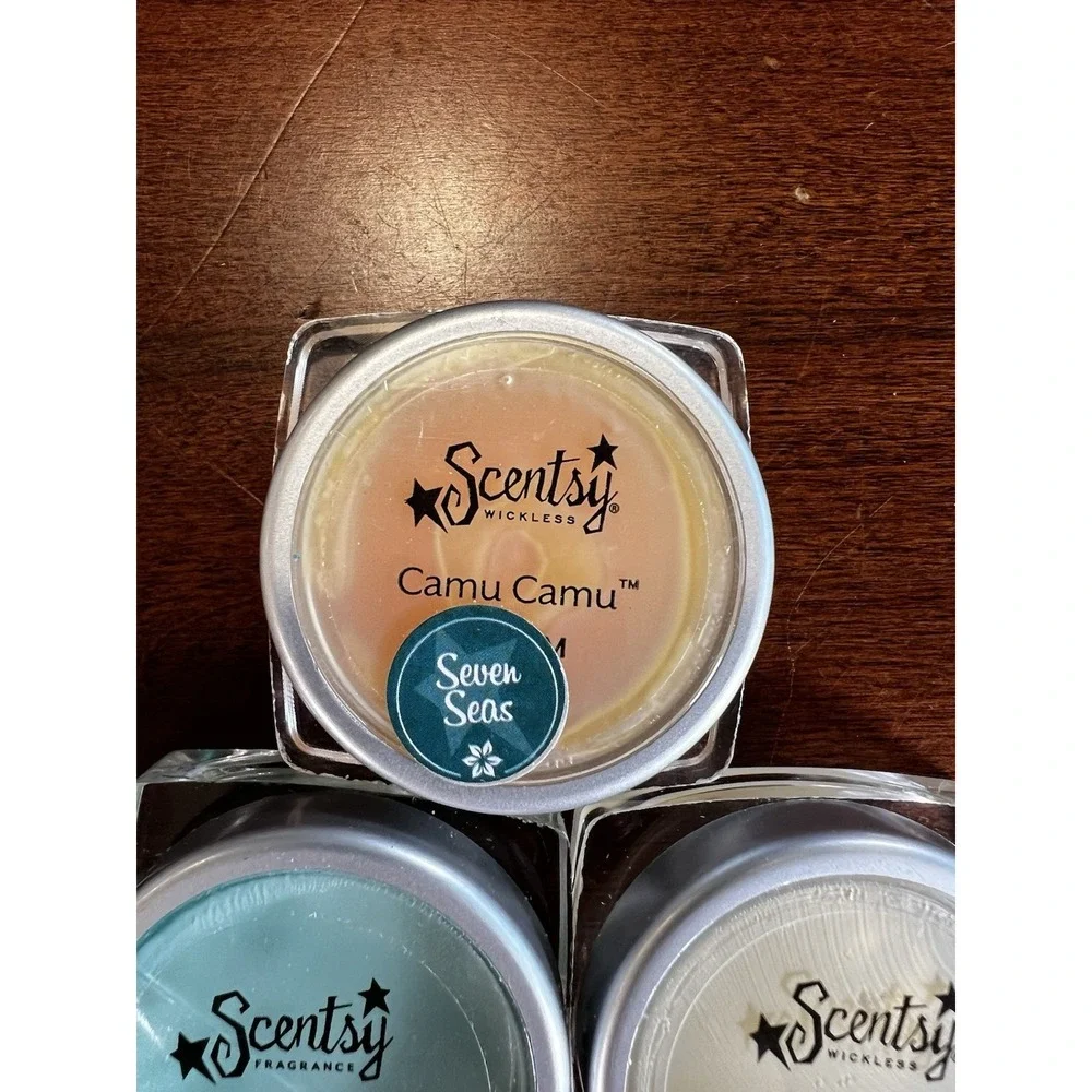 SCENTSY Lot of 15 Mix‎ Wickless Wax 1